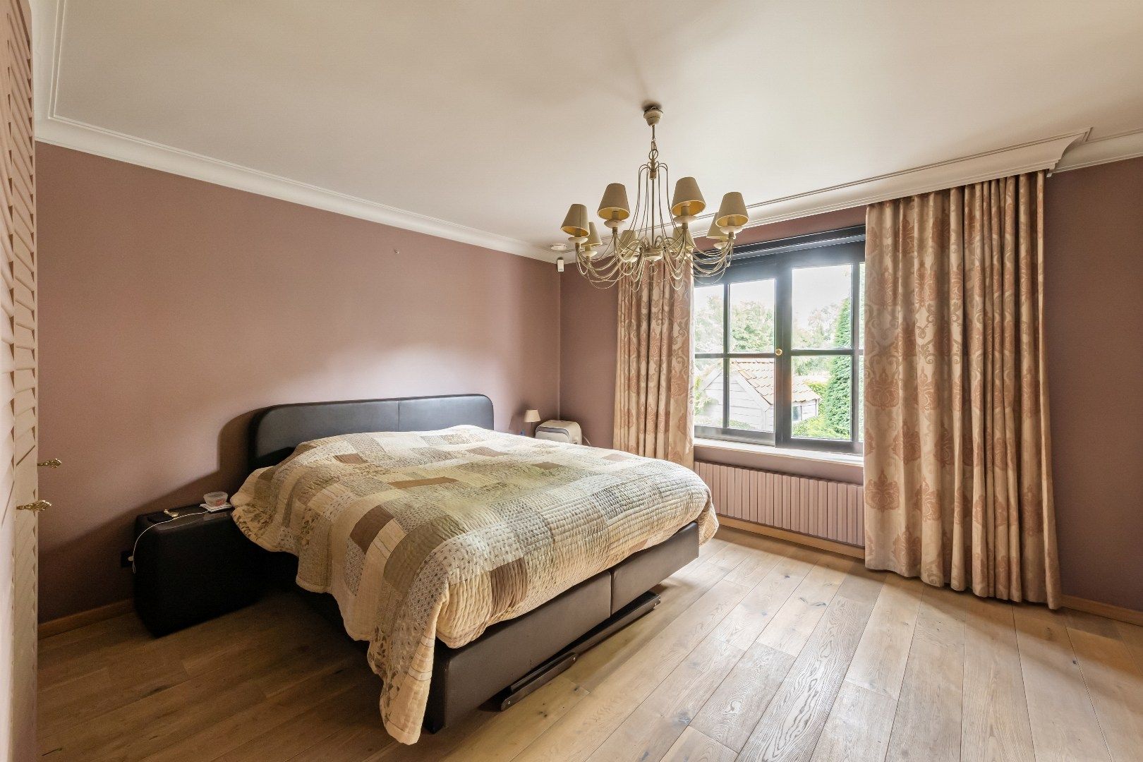 Prachtige landelijke villa met gezinstuin en graslanden op 32.558m² foto 15
