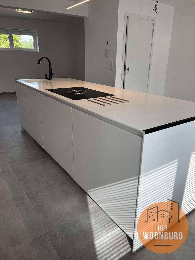 Nieuw appartement 1e verd. met 2 slpk, terras en staanplaats foto 3