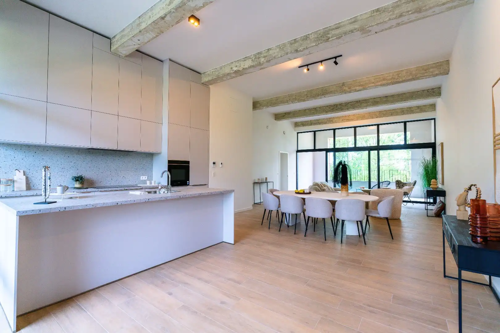 Instapklaar appartement in de stijlvolle Ambiorixkazerne foto 3