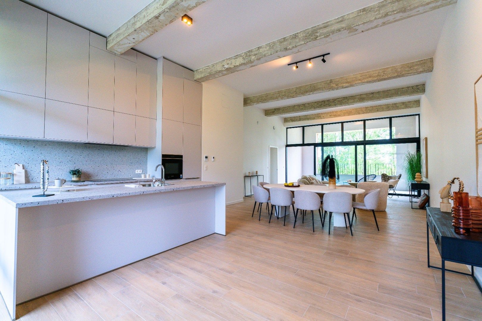 Instapklaar appartement in de stijlvolle Ambiorixkazerne foto 3