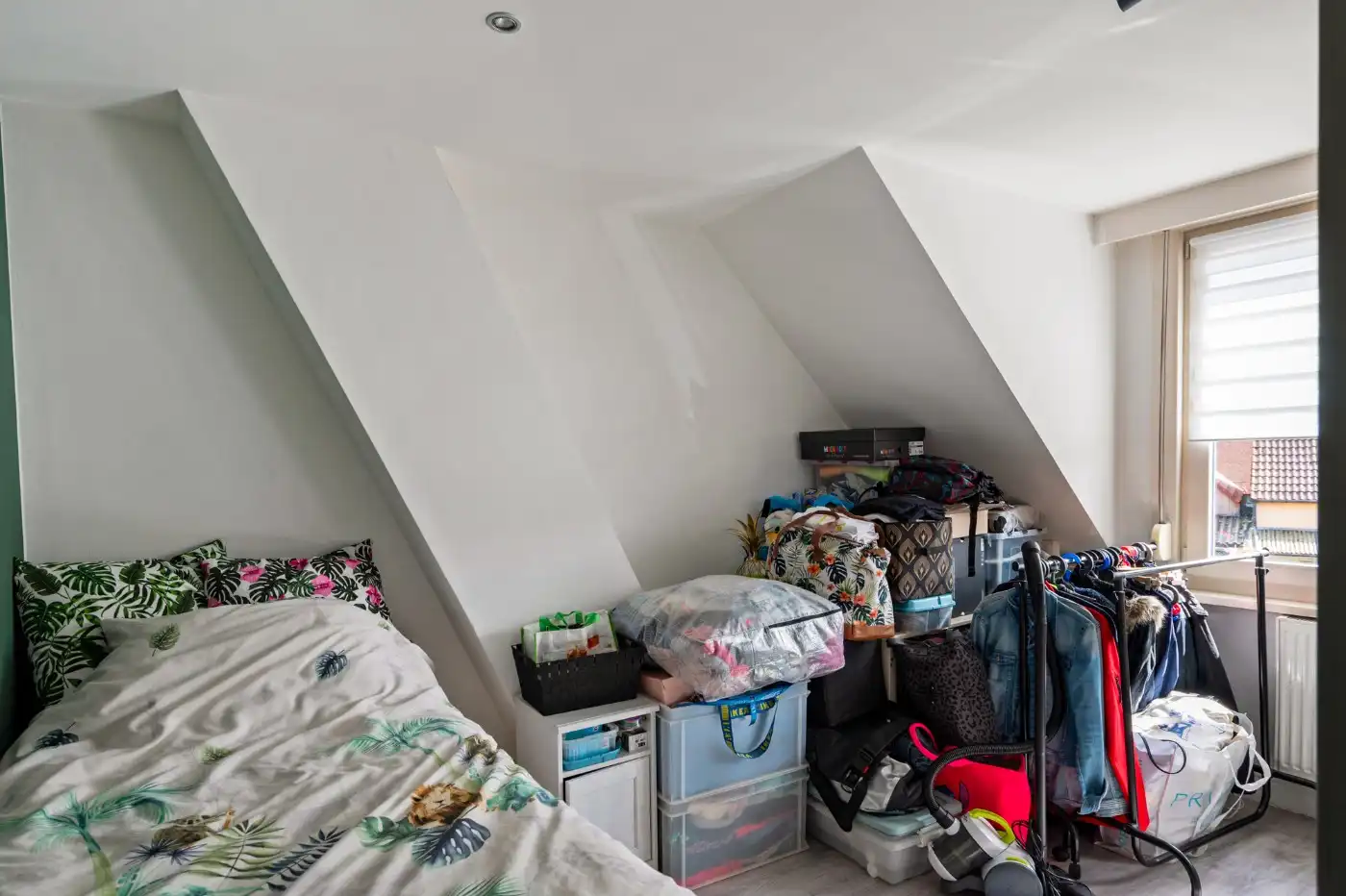 Ruime woning met 3 à 4 slpk., garage en oprit op een perceel van 702 m² foto 19