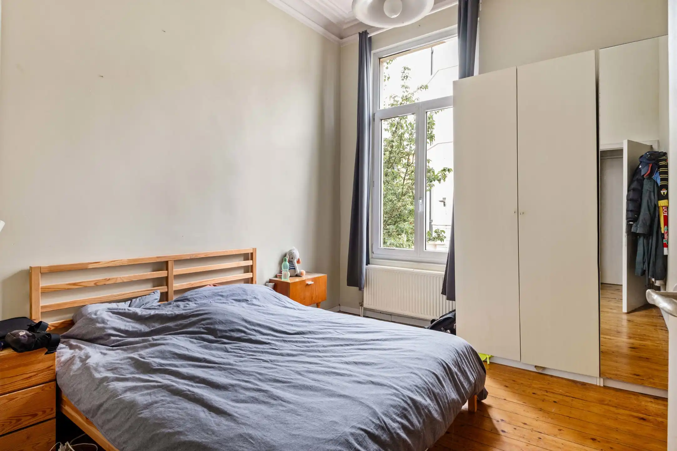 Charmant gerenoveerd appartement in stijlvolle herenwoning foto 8
