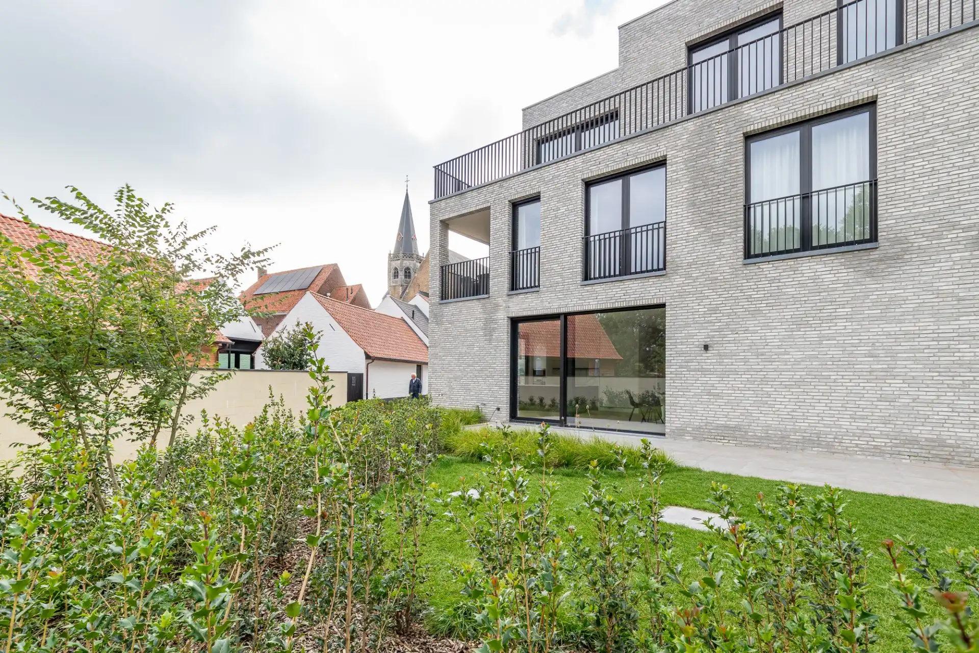 Ruim doorzonappartement op het gelijkvloers foto 9