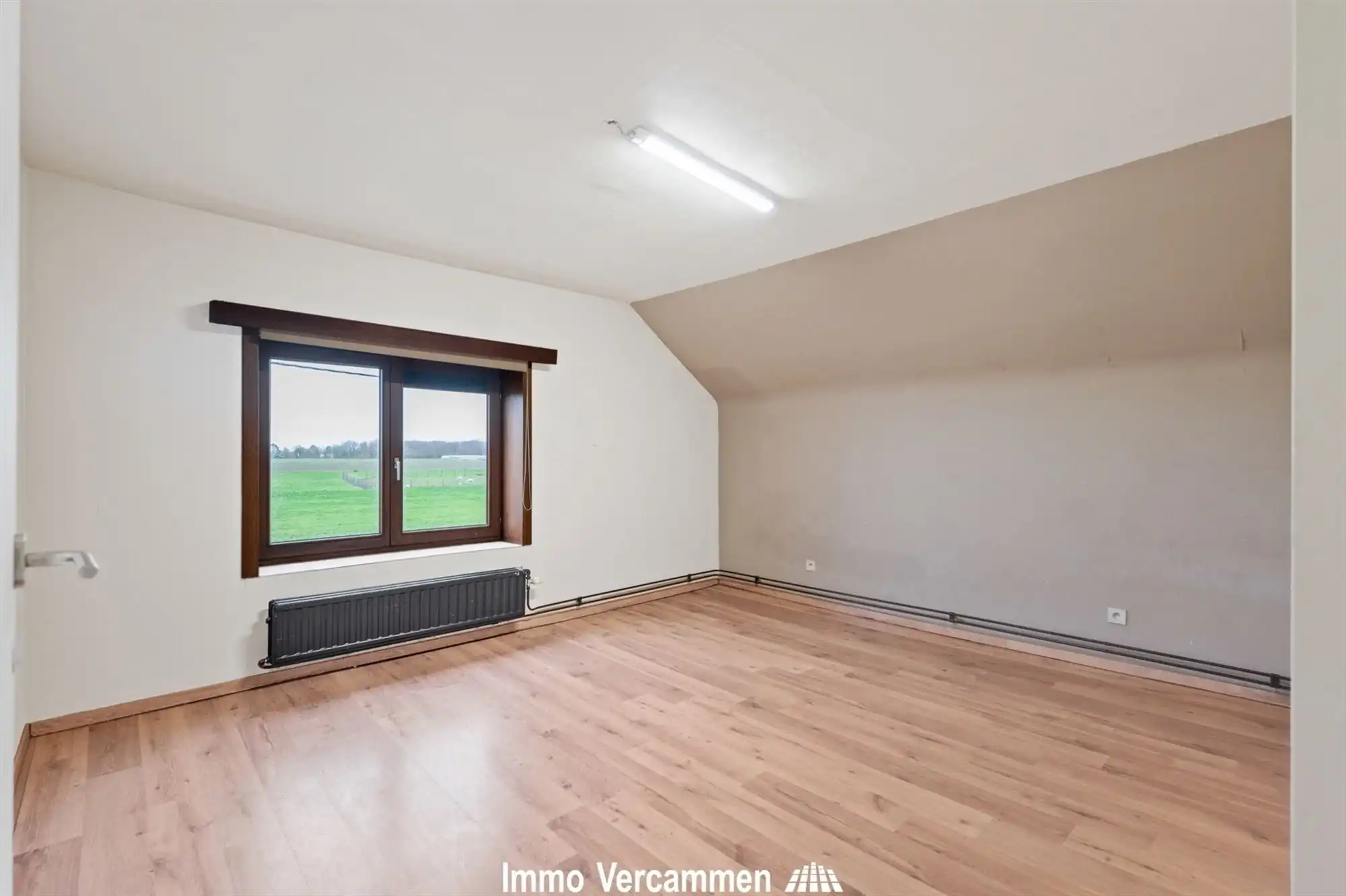 Verrassend ruime, landelijke woning te Putte foto 12