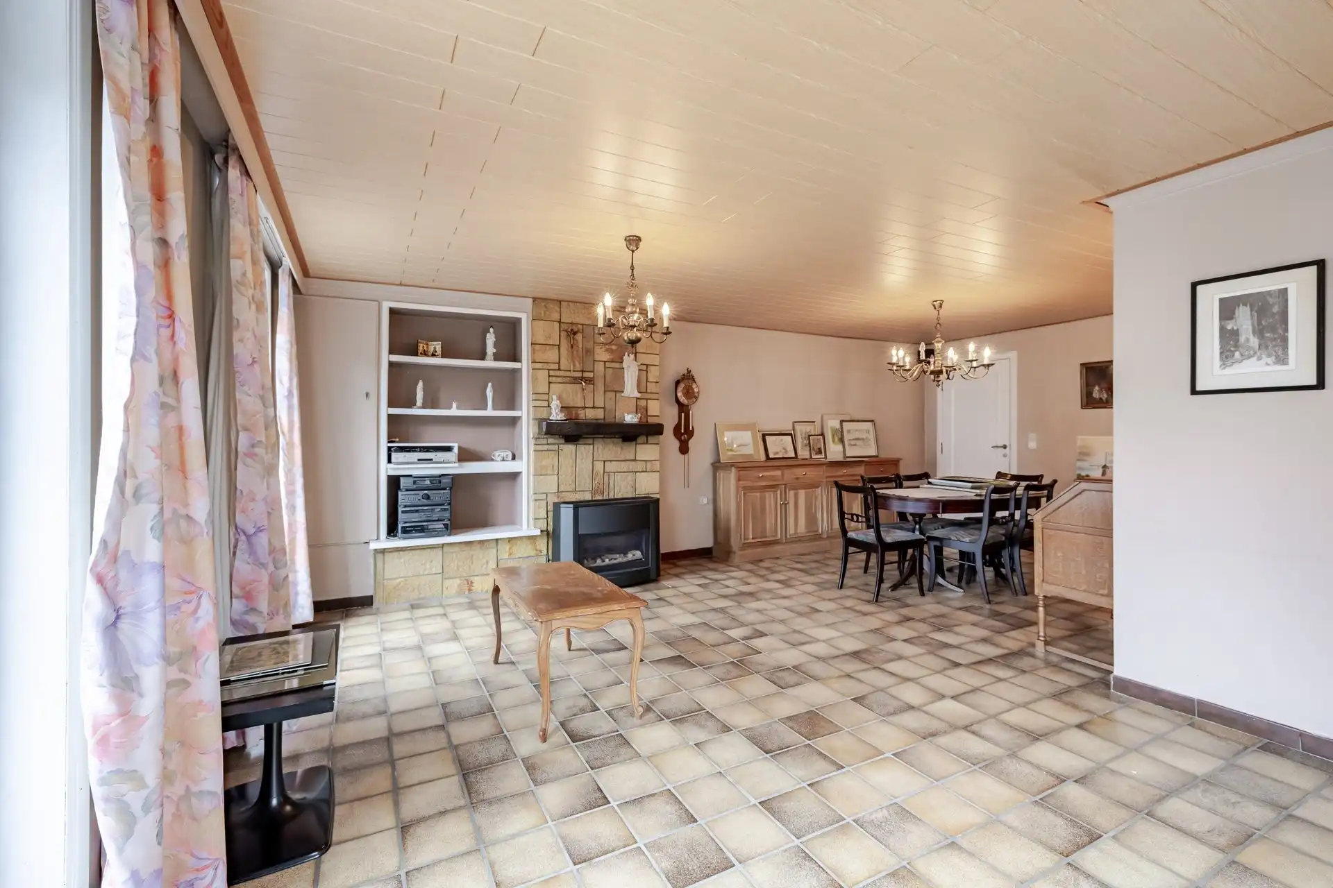 Te renoveren woning op toplocatie! foto 2