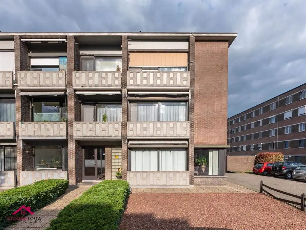 Gelijkvloers appartement met 3 slaapkamers foto 2