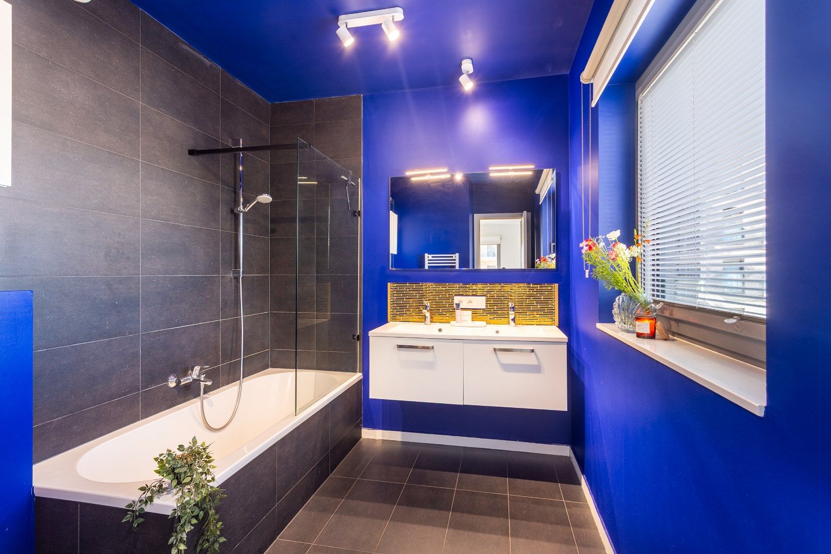 Luxueus nieuwbouw appartement met zicht op het Galgenweel foto 16