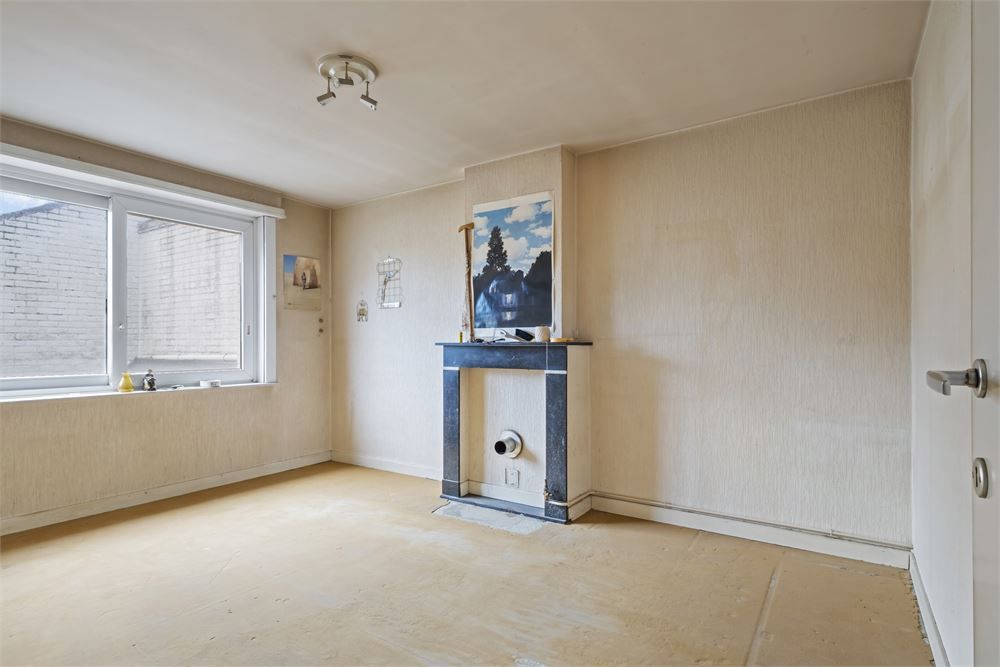 Op te frissen herenwoning met tal van mogelijkheden! foto 14