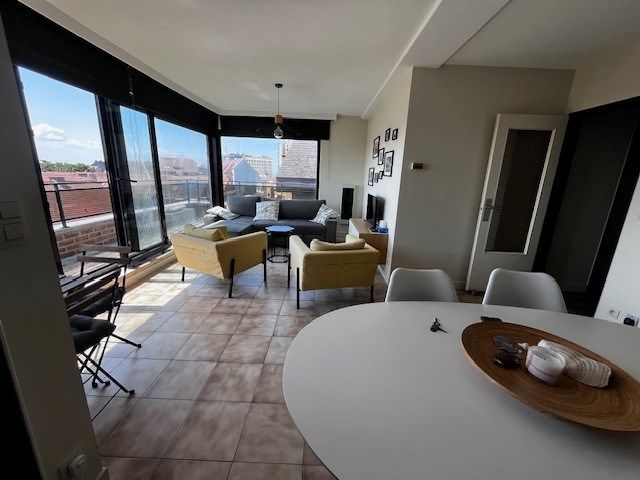 Appartement te koop Troonstraat 256 -/0303 - 8400 Oostende