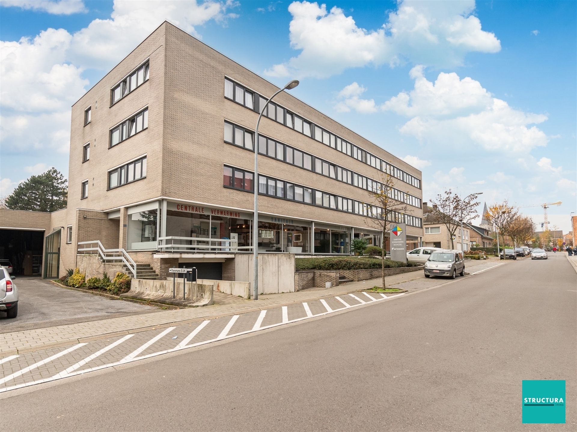Rustig gelegen appartement, doch vlakbij het centrum! foto {{pictureIndex}}