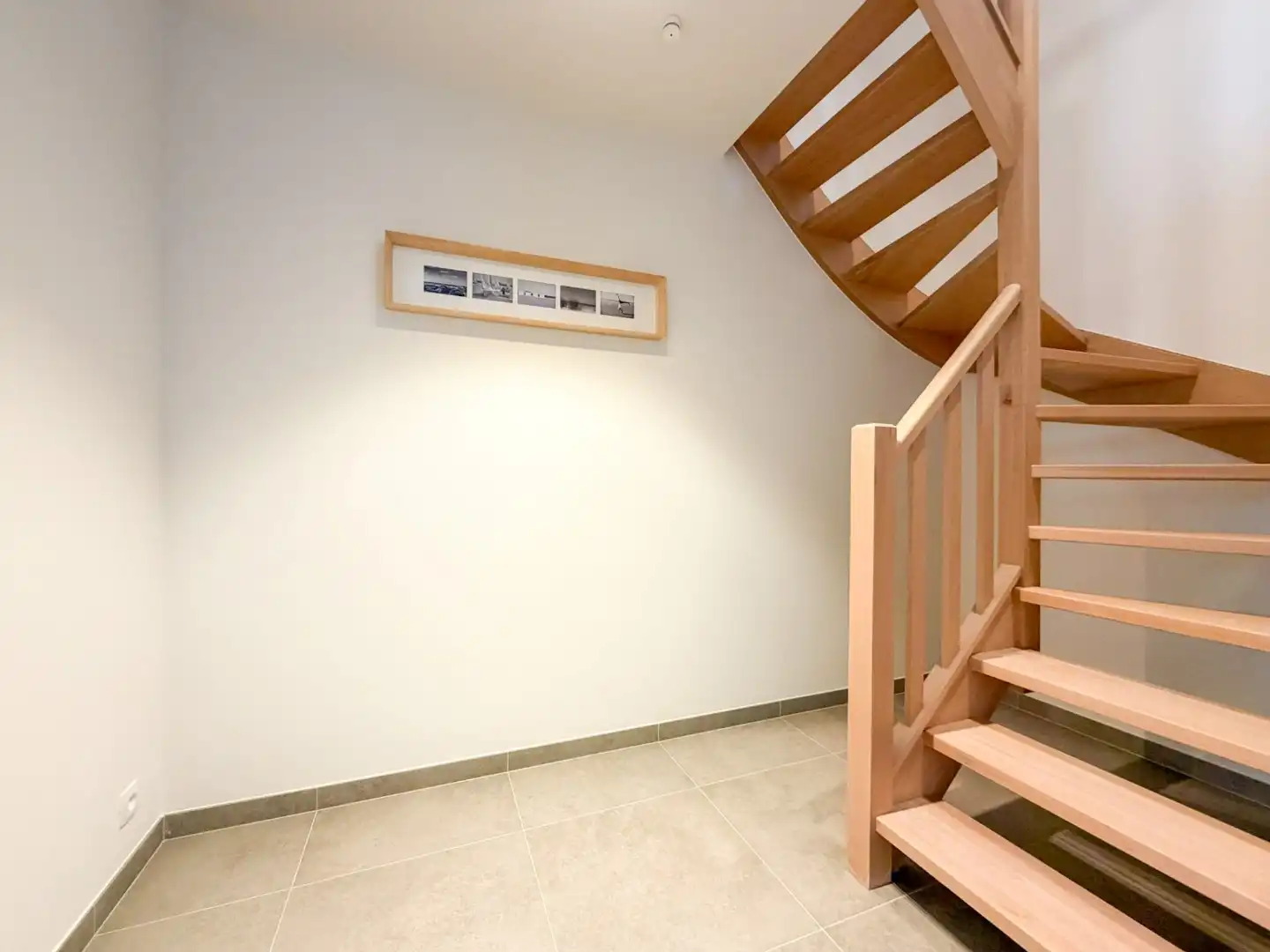 Prachtige instapklare nieuwbouwwoning, energiezuinig, Torhout. foto 7