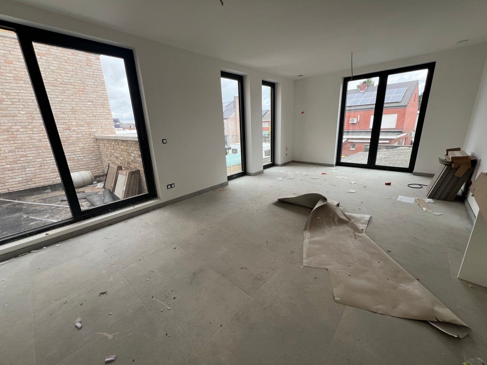 LAATSTE 2 nieuwbouwapp met 2 slpk op TOPLOCATIE! foto {{pictureIndex}}