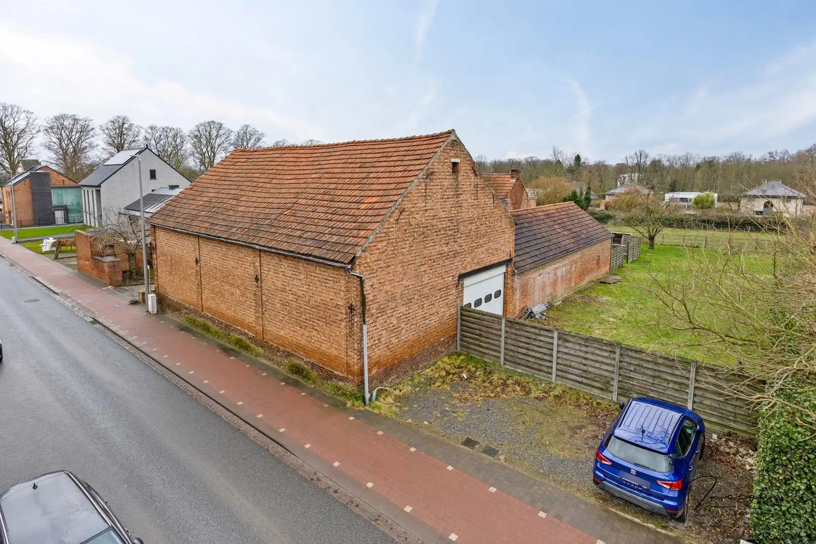 Authentieke vierkantshoeve met verschillende mogelijkheden nabij Leuven foto 4