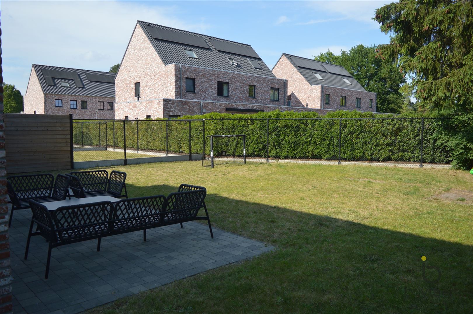 Recente ruime en lichte woning te Schilde. foto 3