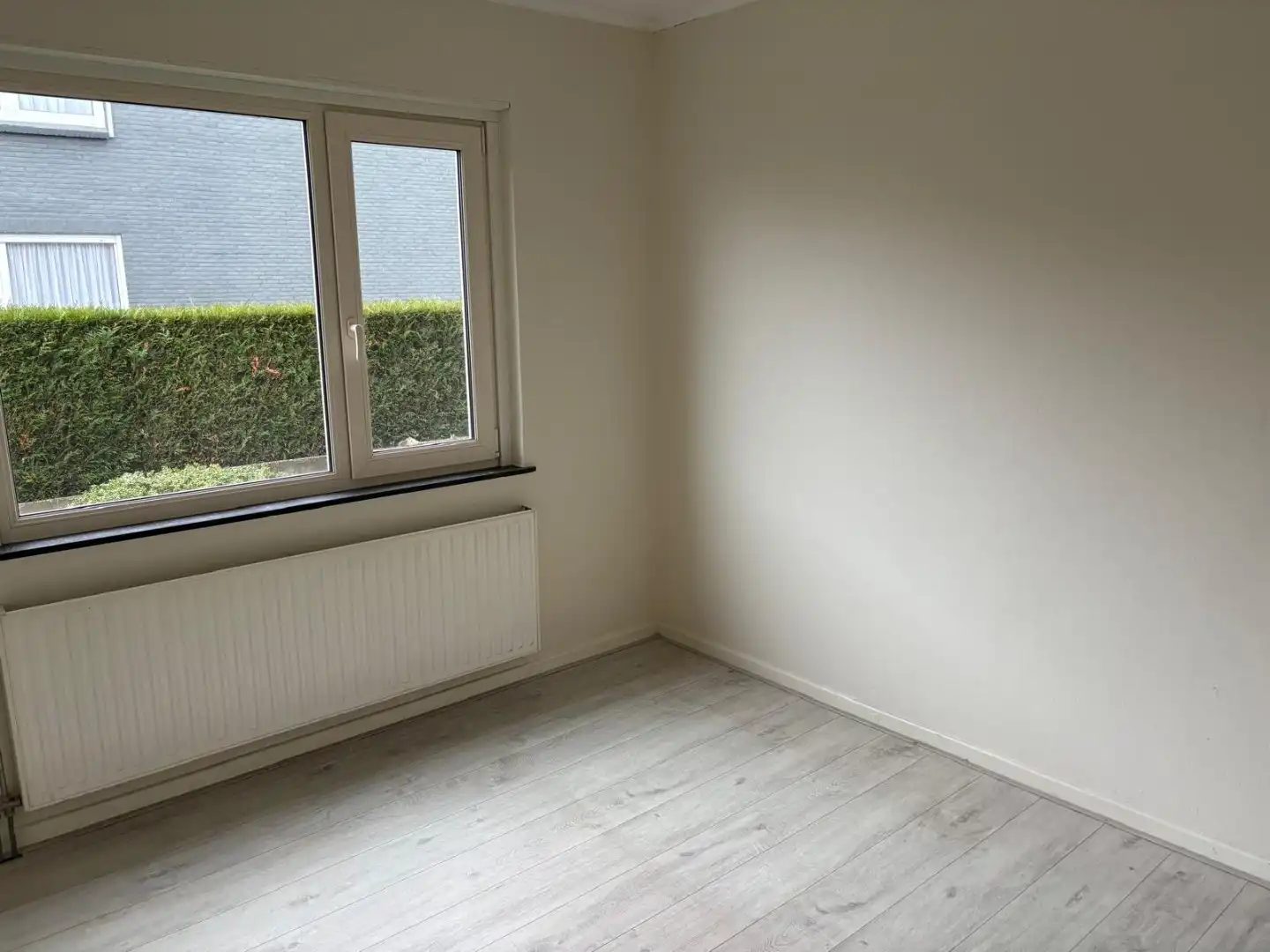 Gelijkvloerse woning foto 19