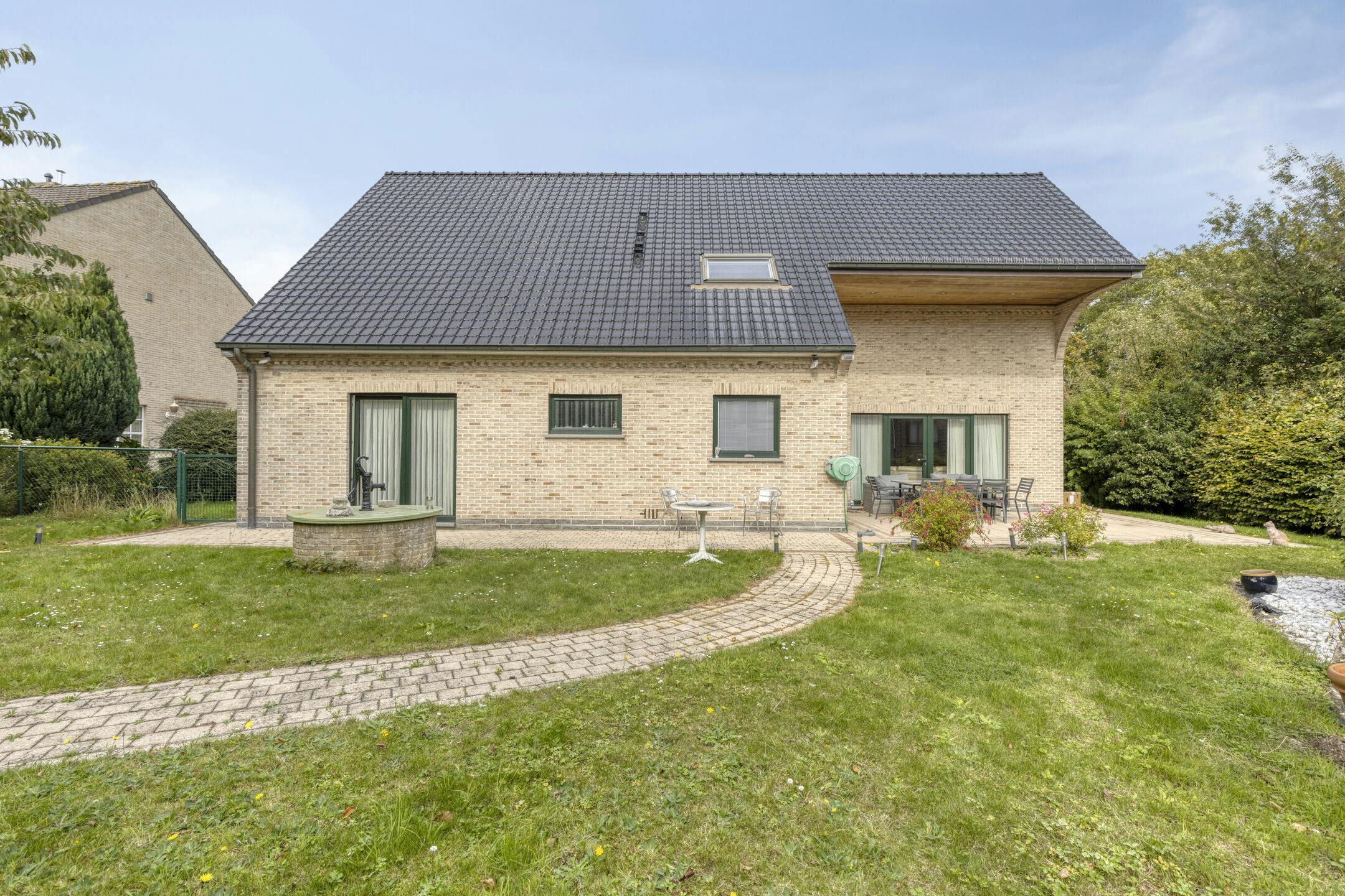 Viergevelwoning op 5a19ca op wandelafstand van het centrum van Strombeek foto 19