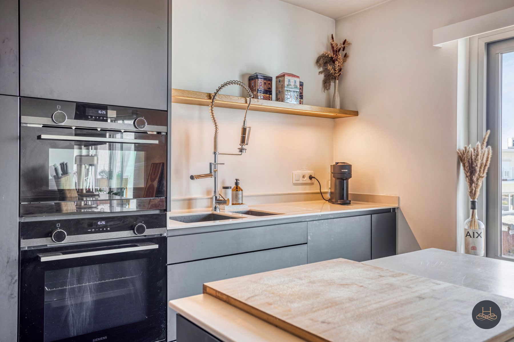 Vernieuwd dakappartement met subliem panoramisch uitzicht foto 12