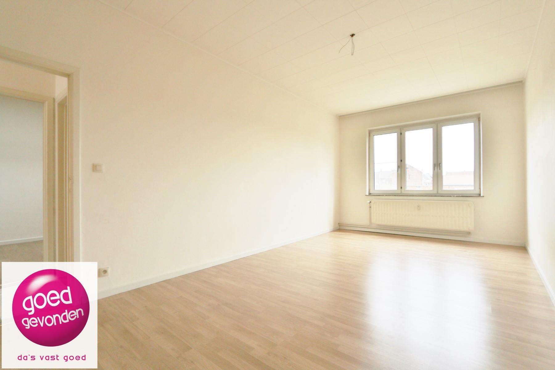 CENTRUM STAD - RUIM APPARTEMENT - 2 tot 3 SLK foto 13