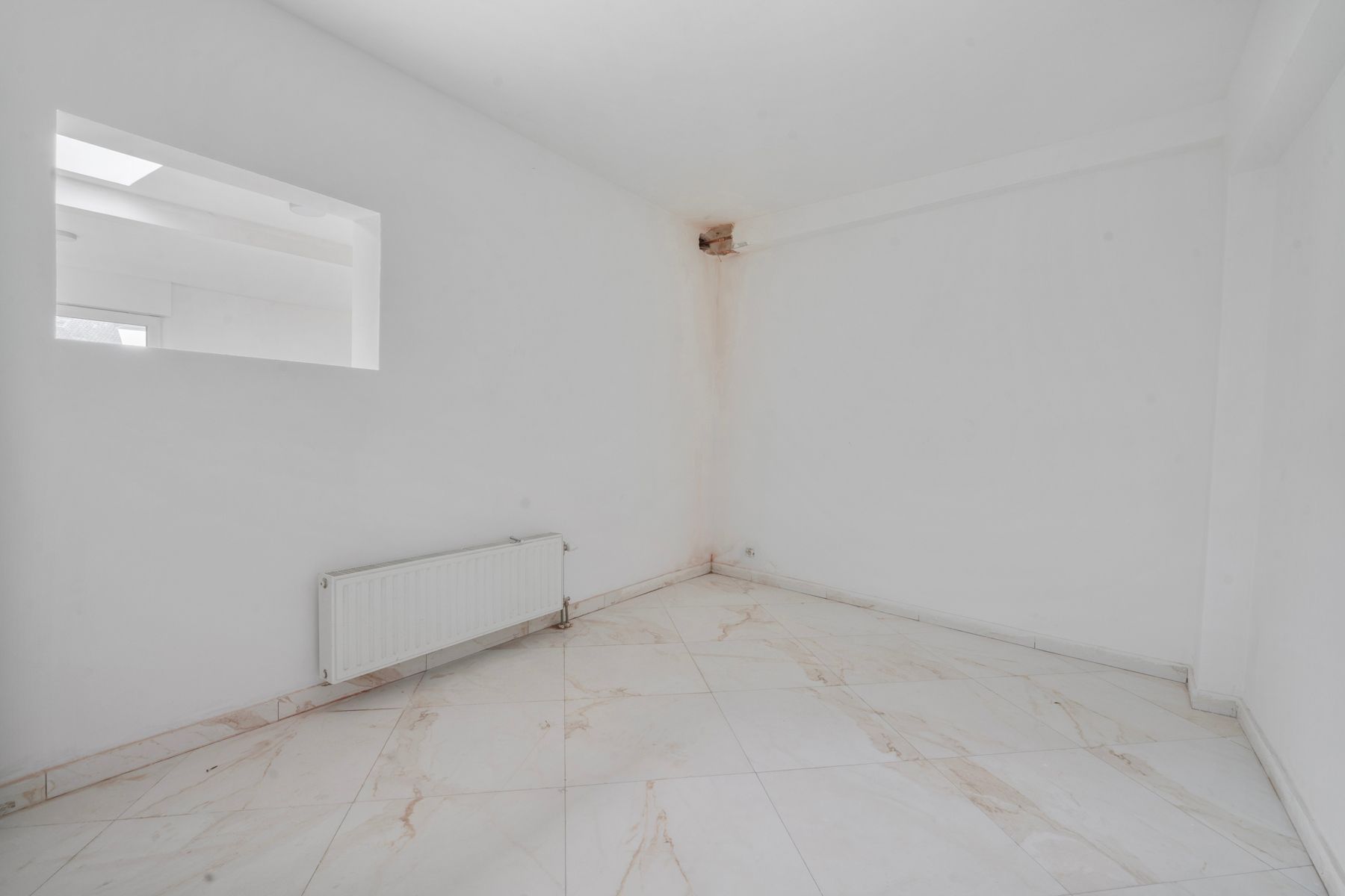 Gelijkvloers appartement 152 m² met tuin van 60 m² foto 9