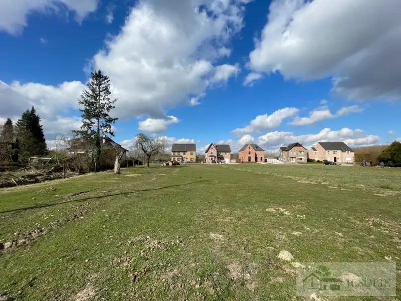 Bouwgronden voor open bebouwing circa 7are - landelijk foto 3