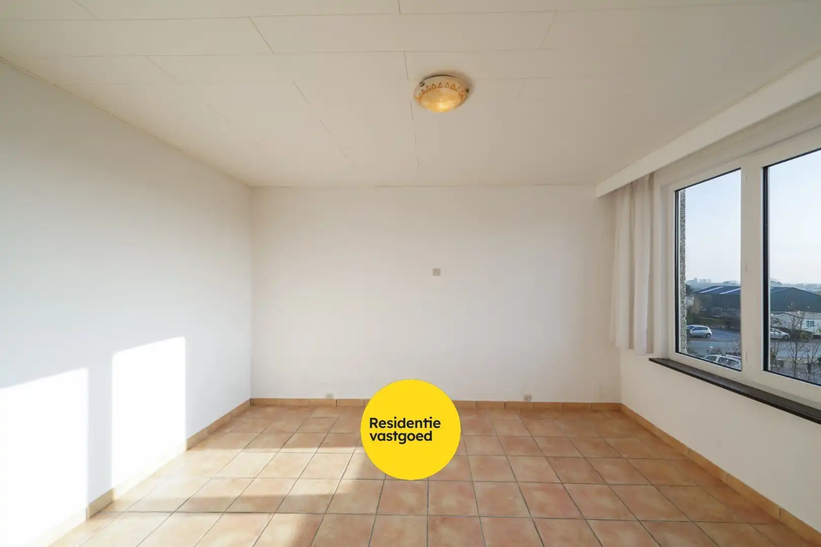 Instapklaar appartement met 2 slaapkamers– op wandelafstand van zee en winkels foto 9