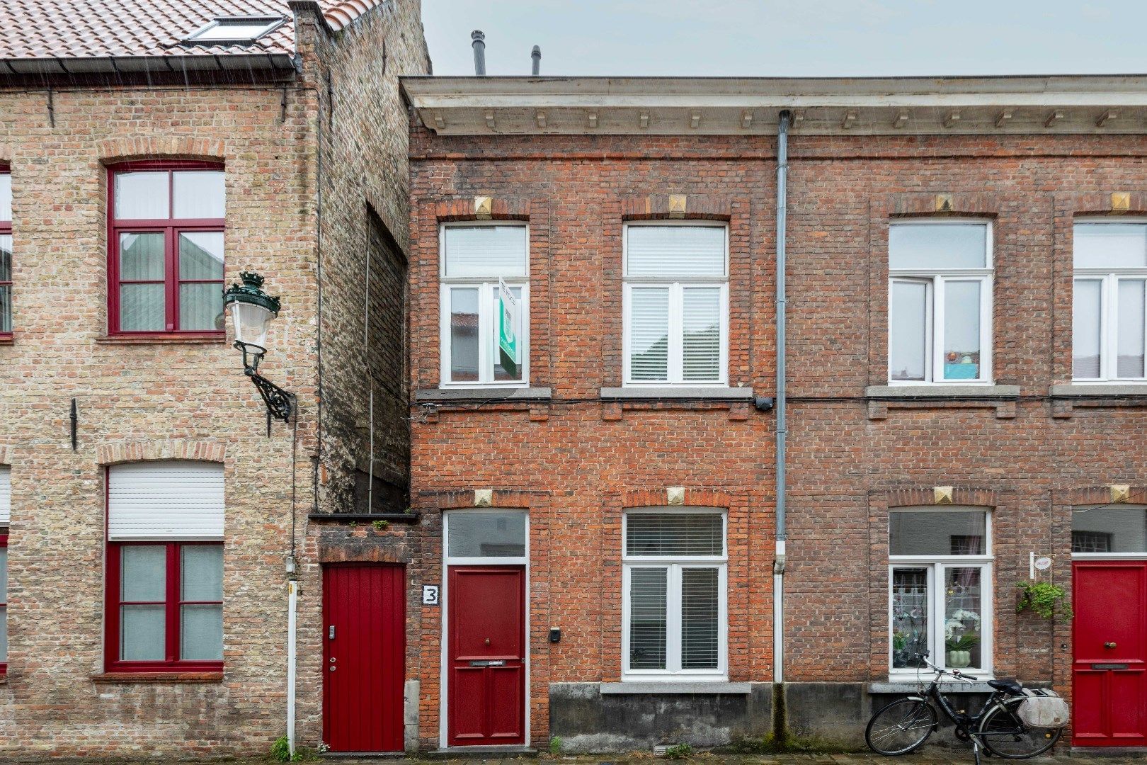 Leuke, gerenoveerde stadswoning in het hart van Brugge met vergunde gastenkamer foto 16