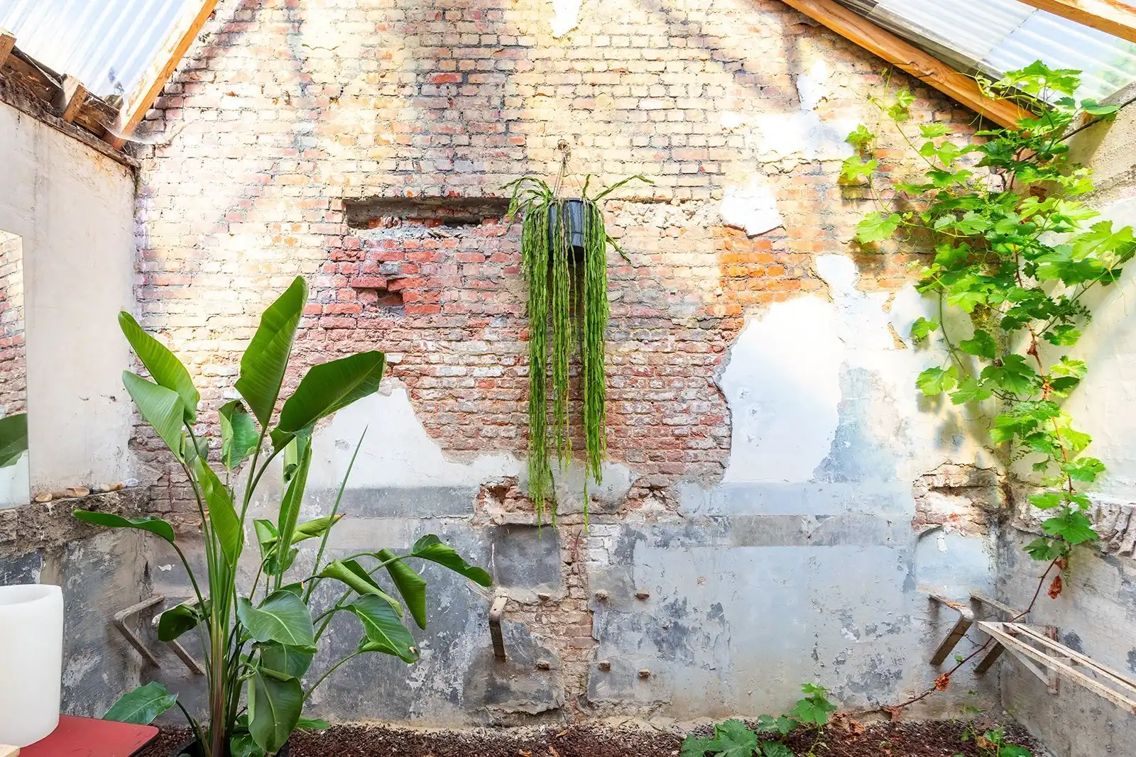 Eigenzinnig atelier in kleinschalig gebouw foto 18