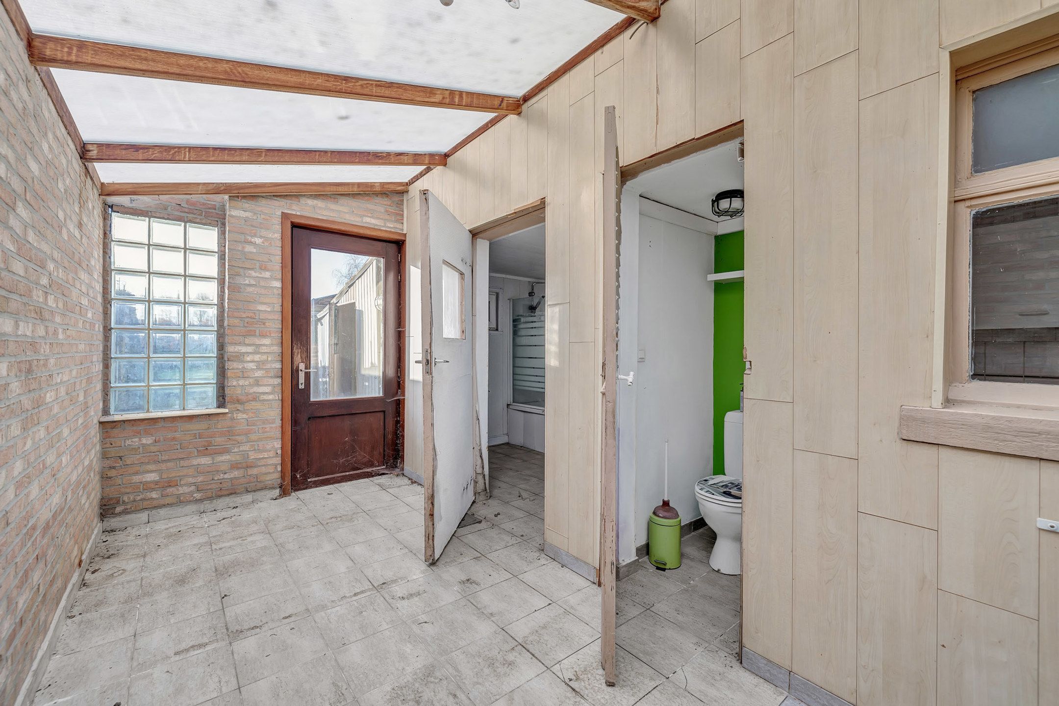Te renoveren woning met centrale ligging in Astene/Deinze foto 7