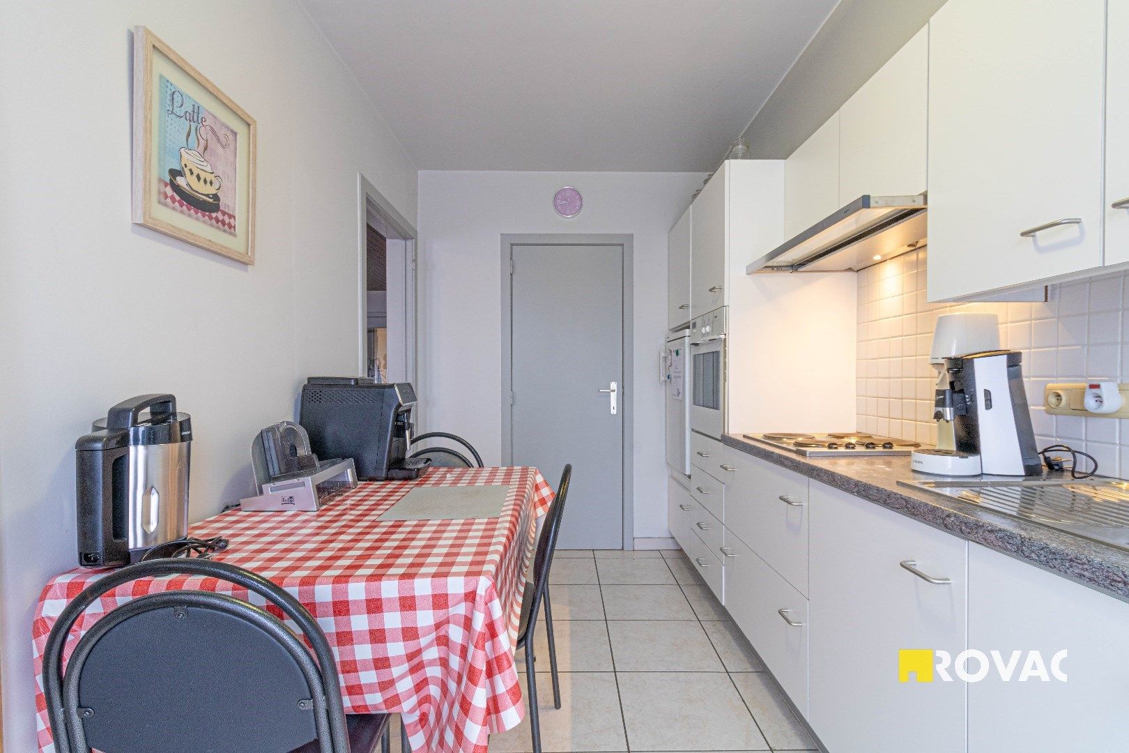 Appartement op de 1ste verdieping met 2 slaapkamers en garage foto 8