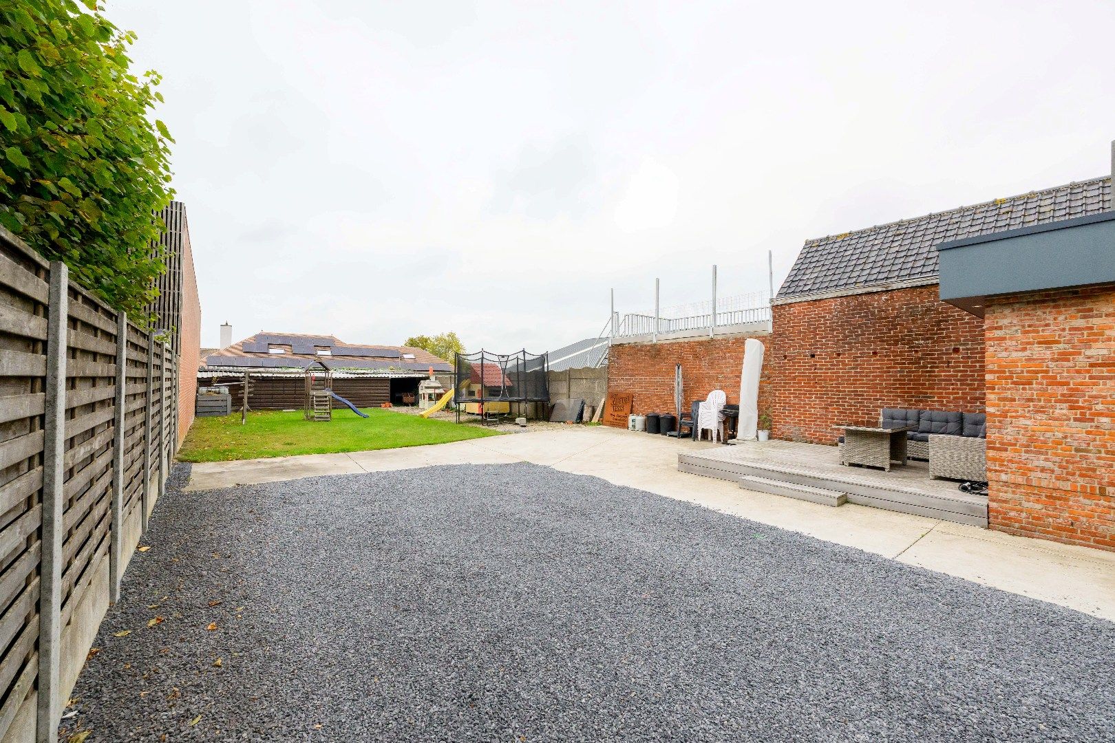GERENOVEERDE (2015) INSTAPKLARE & ENERGIEZUINIGE WONING OP 685 m²!!!  foto 21