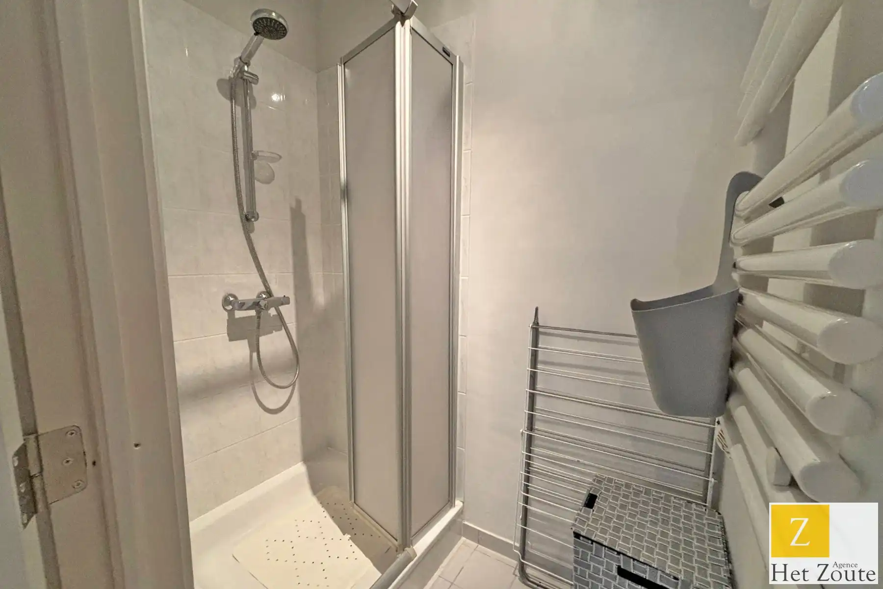 Gemeubeld gelijkvloers appartement op centrale ligging foto 10