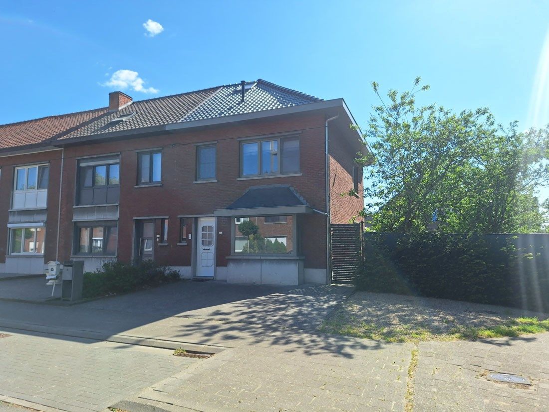 ()=>{if(producerUpdateValueVersion(node),producerAccessed(node),node.value===ERRORED)throw node.error;return node.value} Huidevetterslaan 38 - - 3500 Hasselt