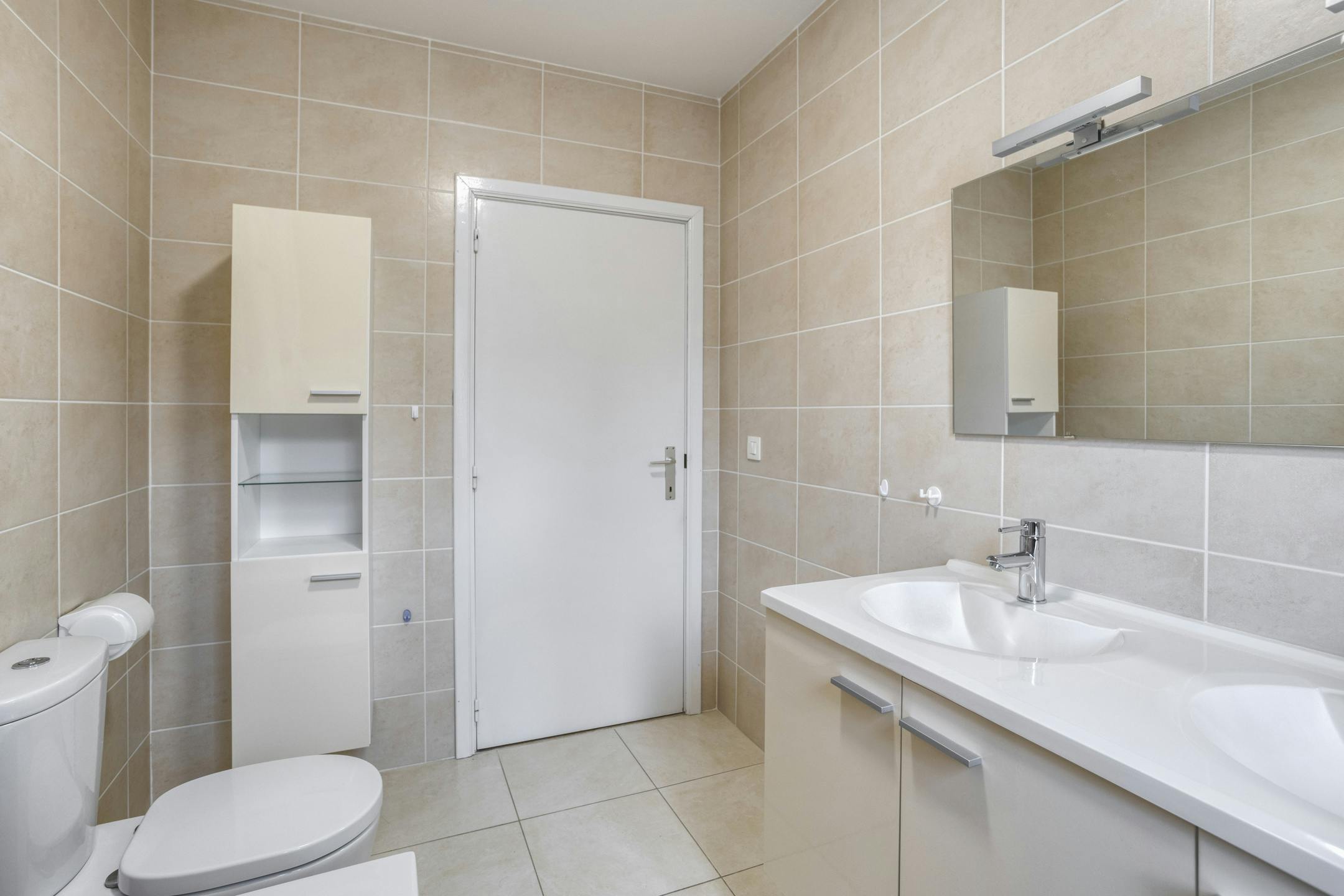 Gezellig huis te koop met garage in Merksem foto 19