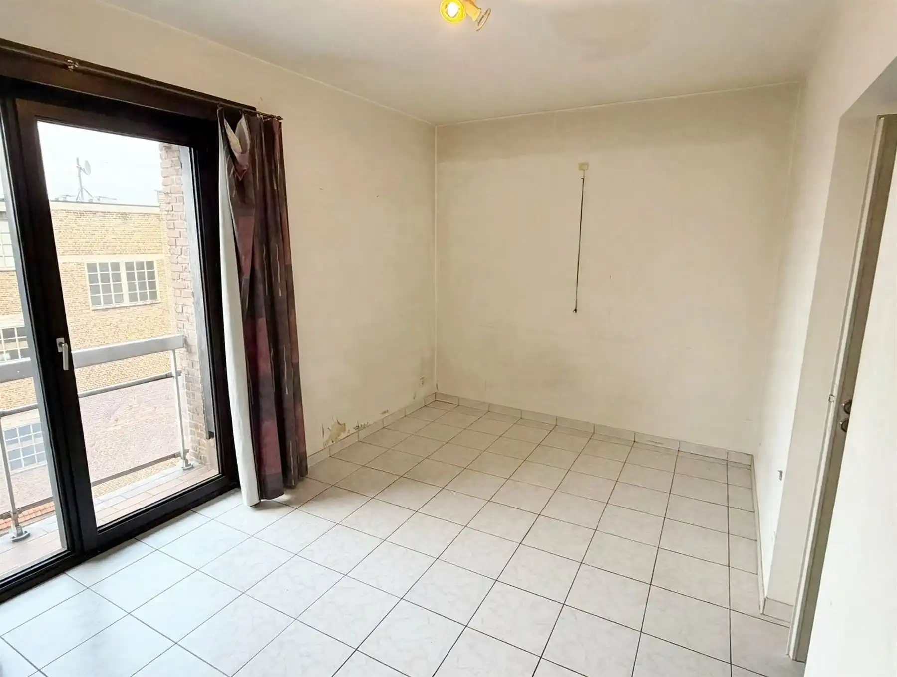 Gezellig appartement met 1 slaapkamer en parking foto 9