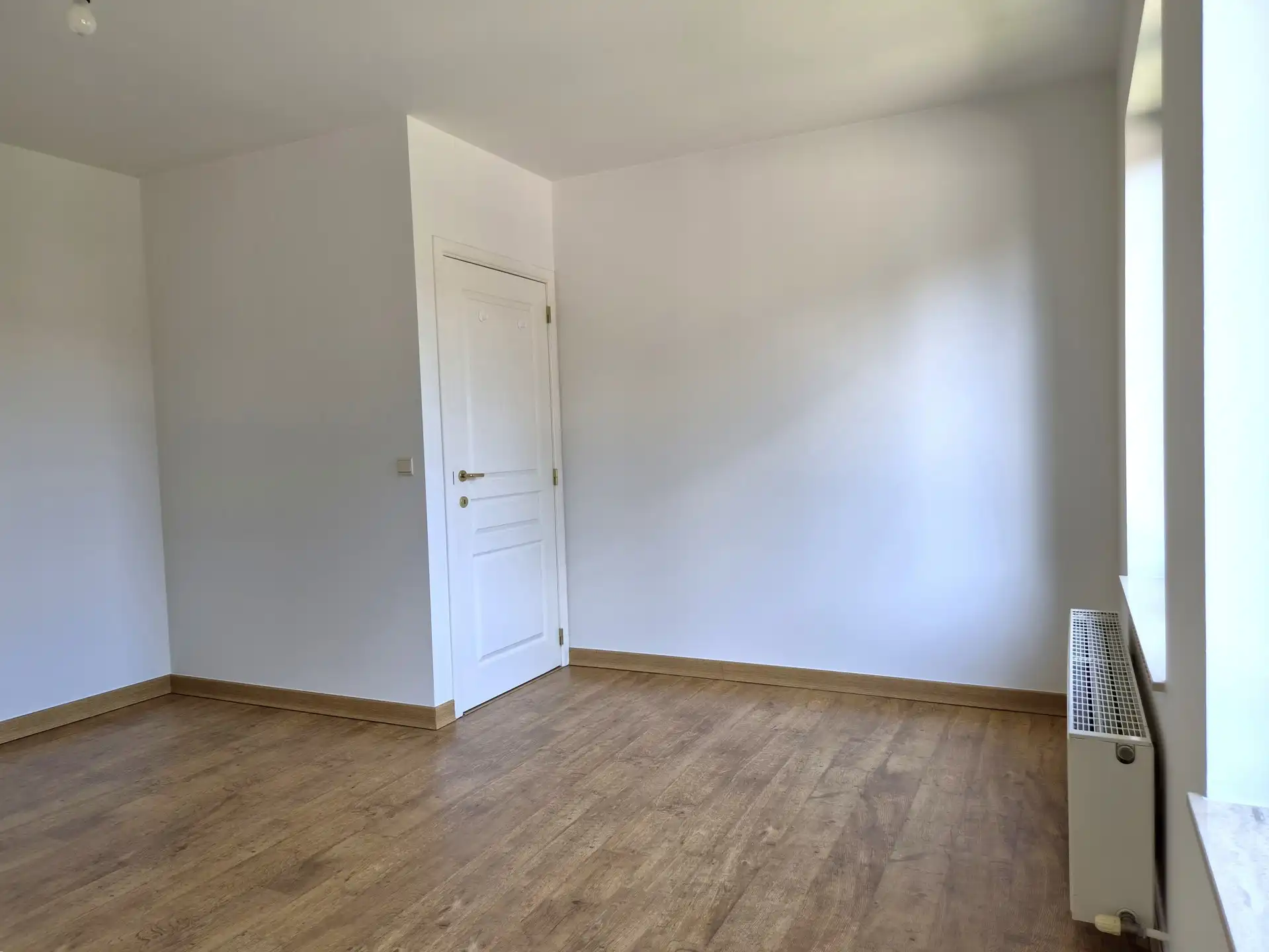 Ruim appartement (2 slaapkamers, lift, garage, gem. tuin) foto 11