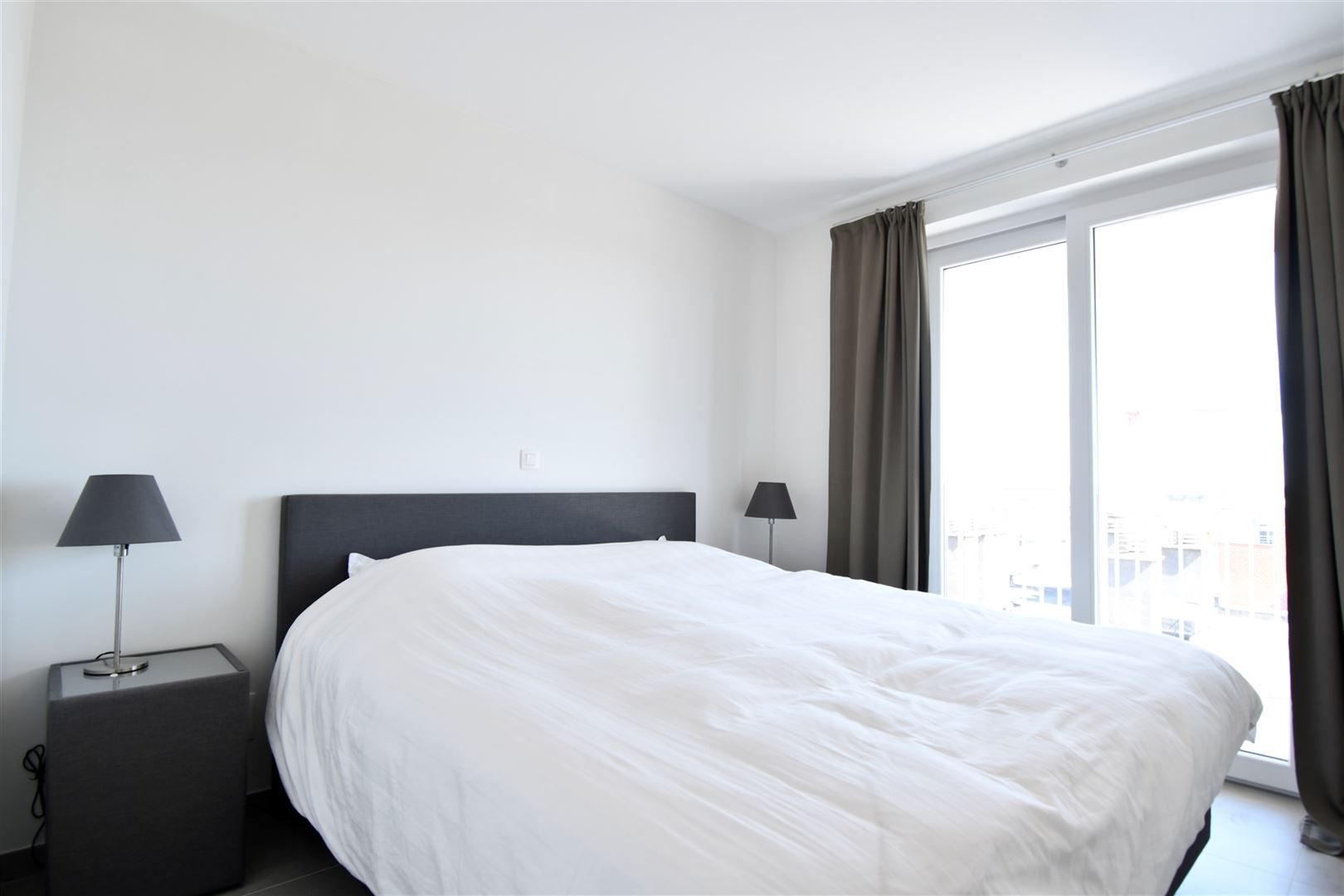 Gemeubeld appartement met 2 slaapkamers foto 5