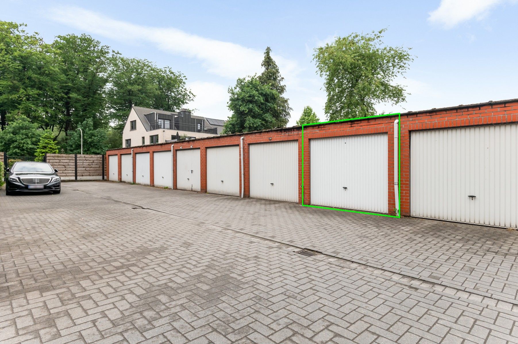 Gelijkvloers appartement met tuin en garage foto 15