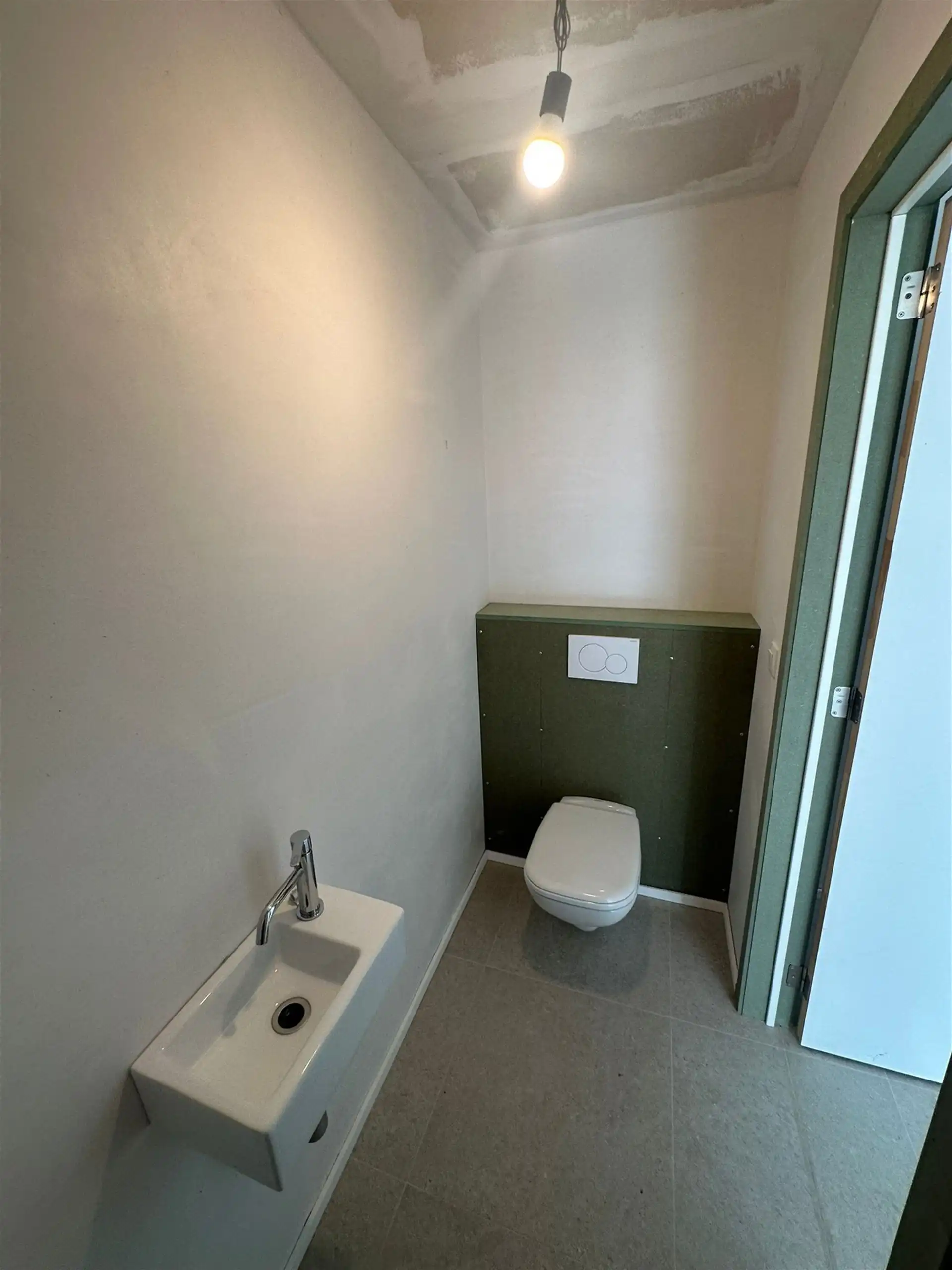 Nieuwbouw bel-étage woning met zuidgericht terras en tuin foto 12