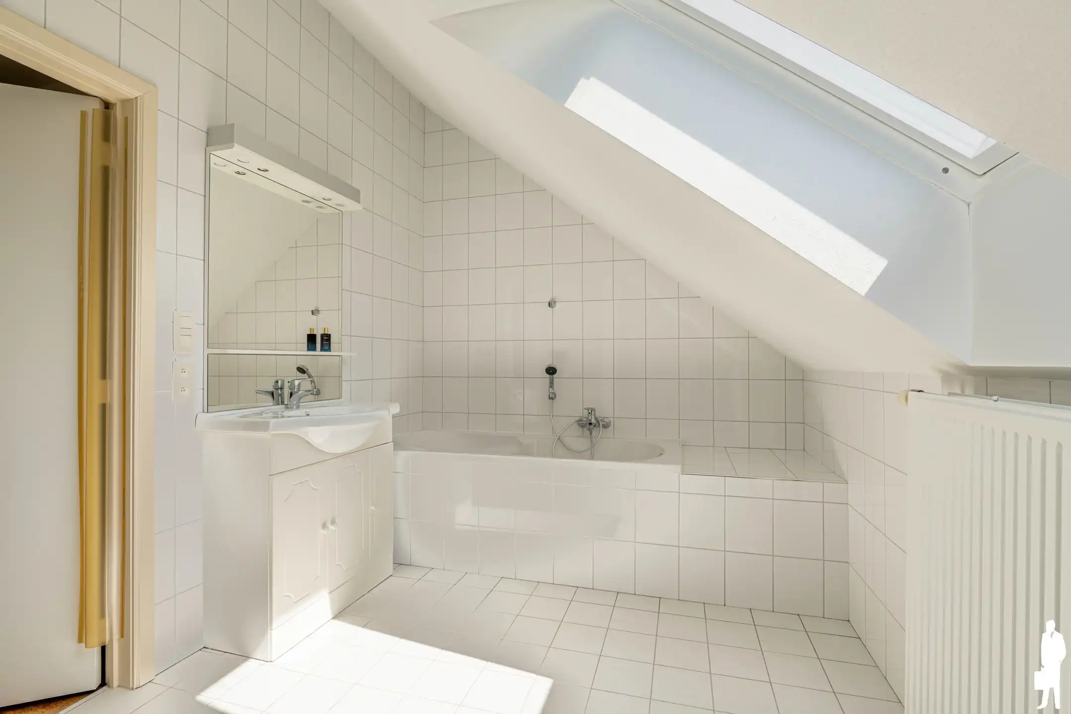 Rustig gelegen villa | 6 slks | 1.705 m² | zuidgericht foto 19