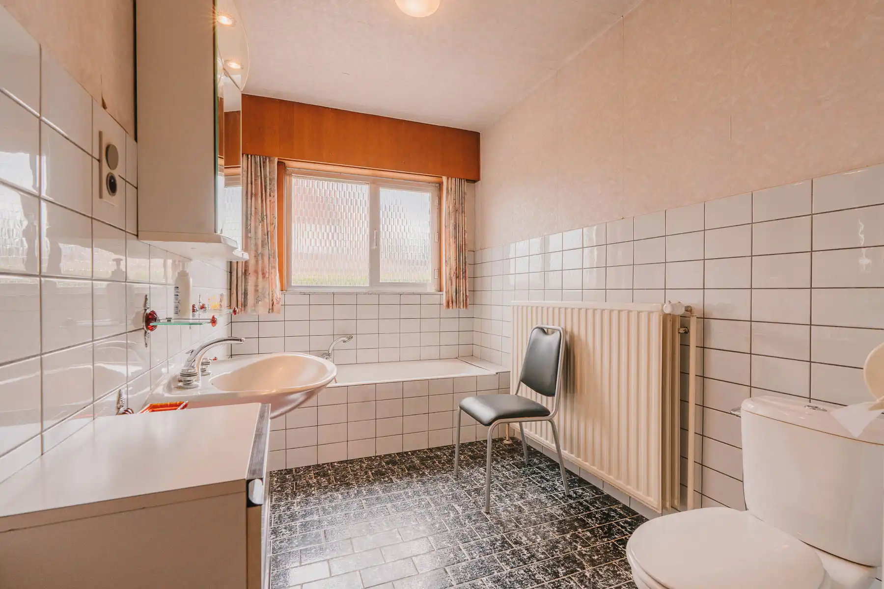 Charmante gezinswoning met karakter en heel wat potentieel foto 16