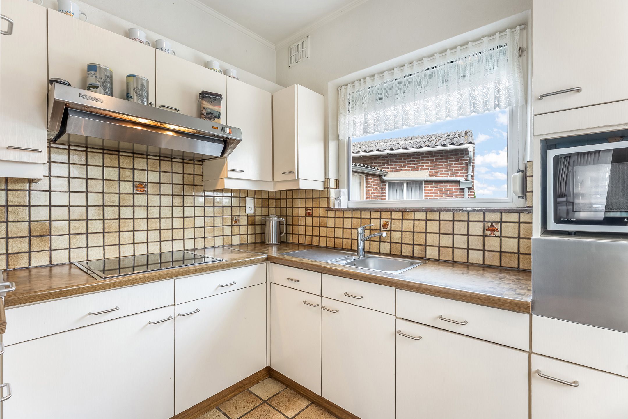 Halfopen woning op 9a40ca te Vlijtingen foto 8