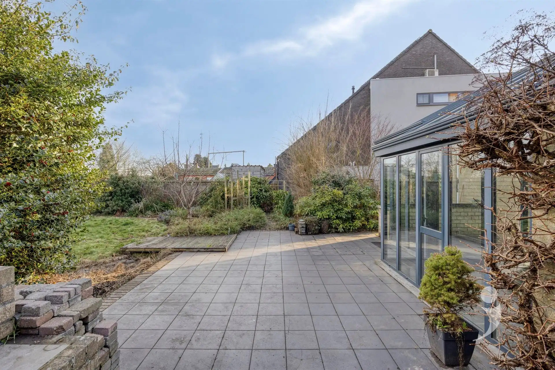 Karaktervolle architectenwoning met zonnige tuin van 10 are foto 38