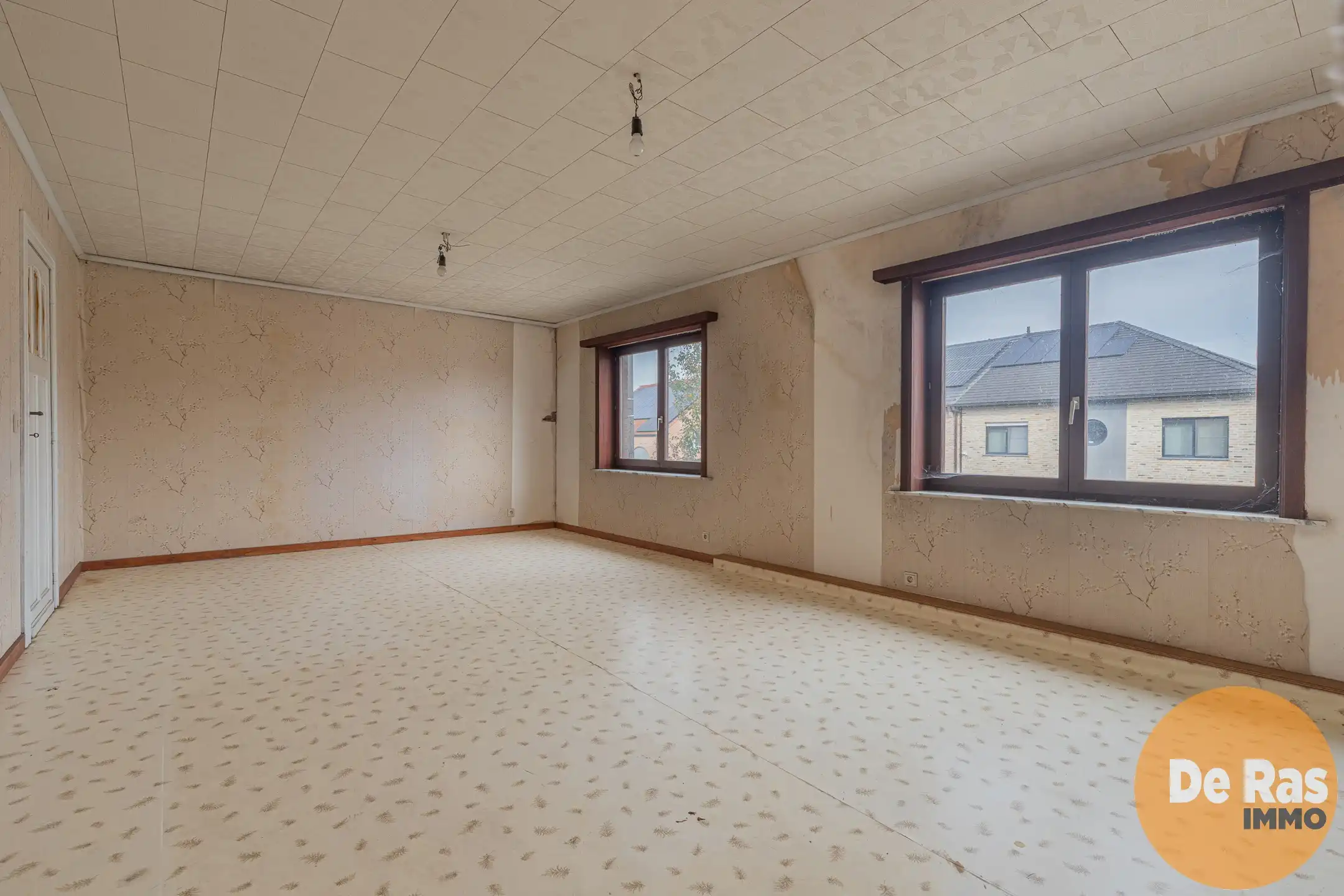 ZONNEGEM – Solide renovatiewoning met atelier/werkplaats  foto 9