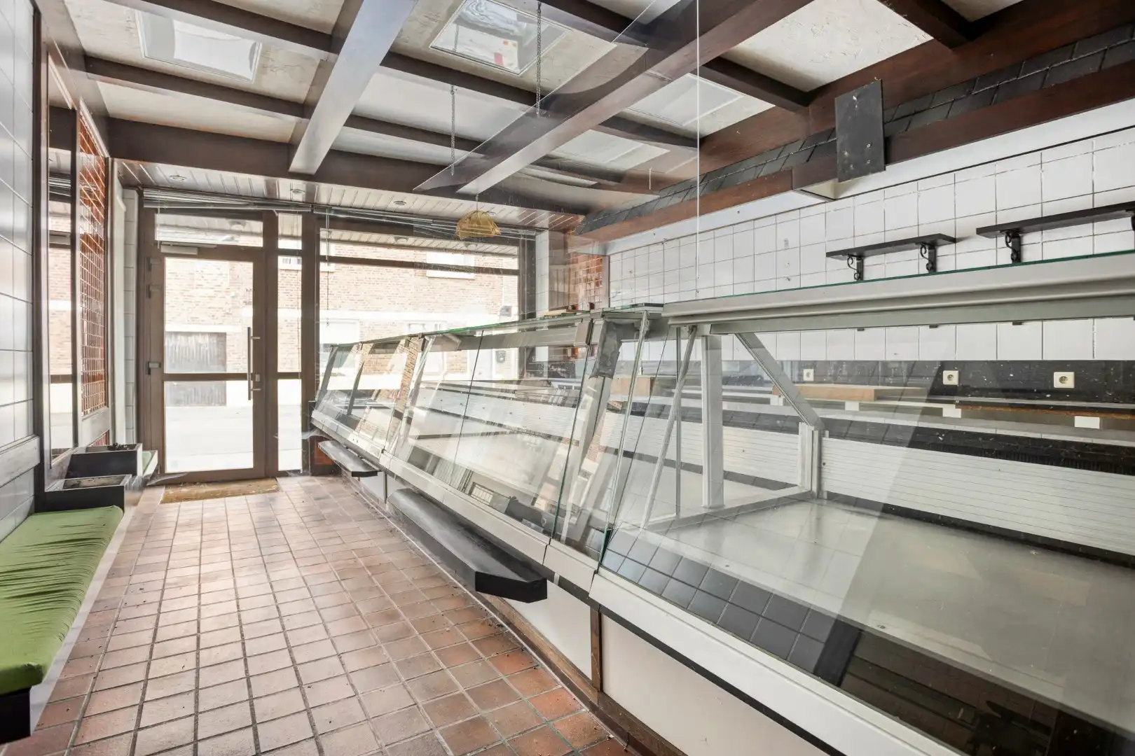 Ruime woning met handelsruimte en tuin in het rustige Vreren foto 18