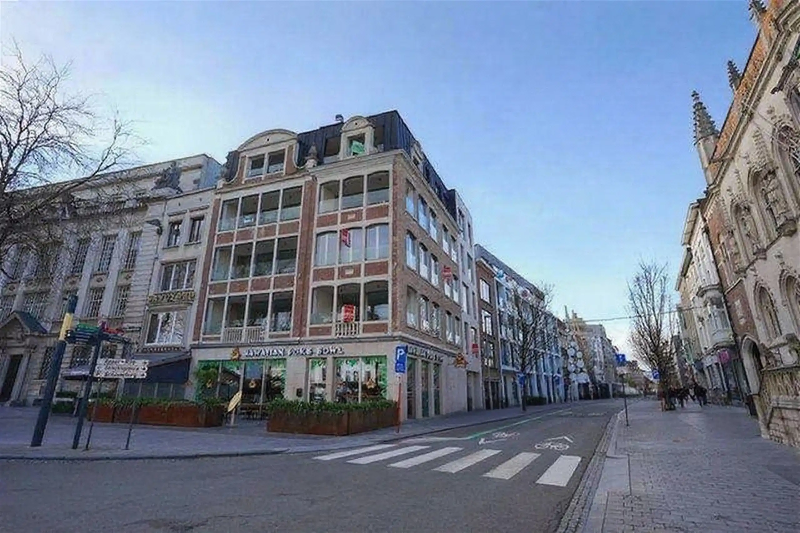 High-end  appartement met frontaal zicht op de Grote Markt met garage en extra staanplaats ! foto 26