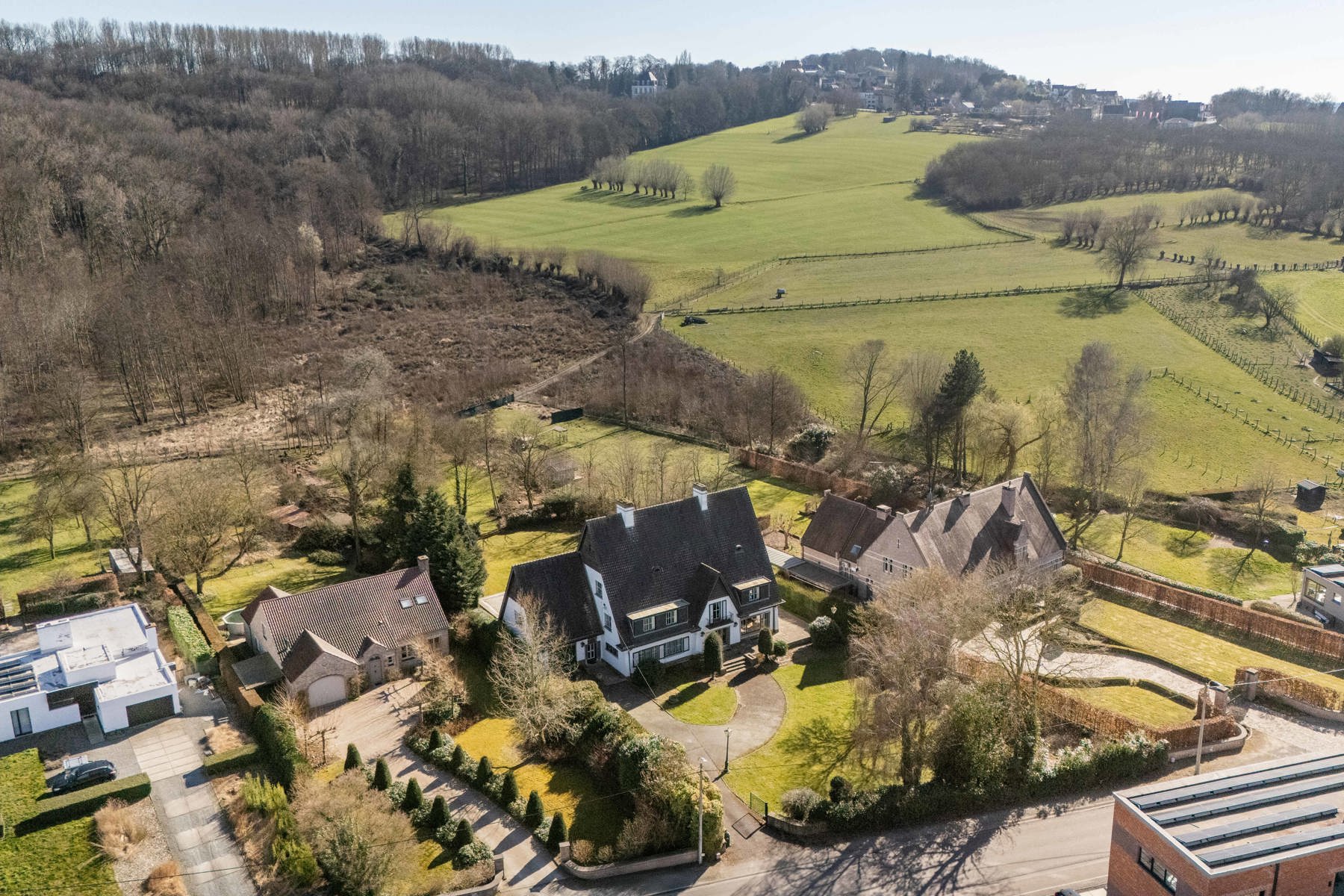 Exclusieve villa in Onkerzele – Rust, Ruimte en Luxe! foto 30