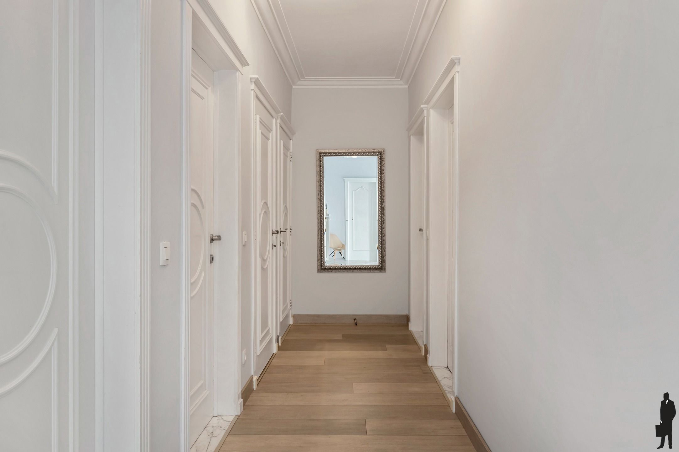 Gelijkvloerse villa op ca. 1.683 m² in centrum Brasschaat! foto 9