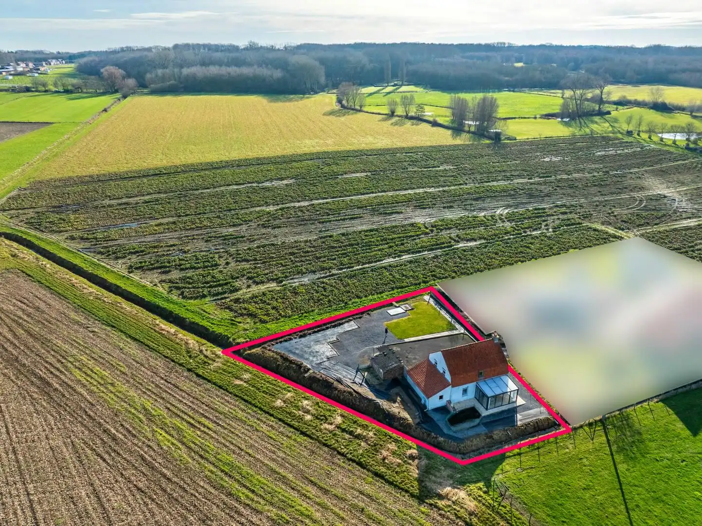 Huis op 1.007 m² te koop in Zillebeke  foto 2