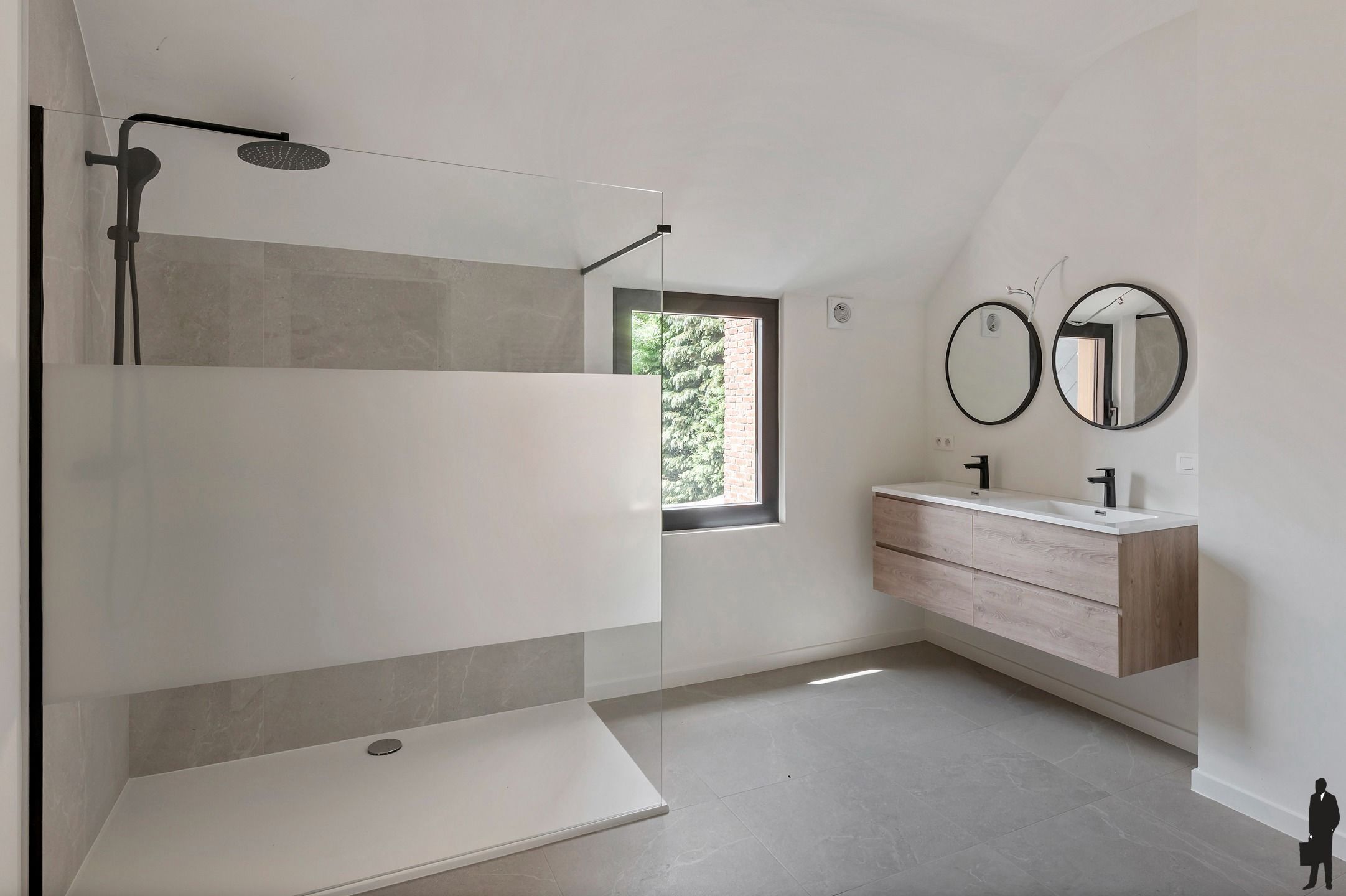  luxe gerenoveerde woning in centrum met energielabel A. foto 12