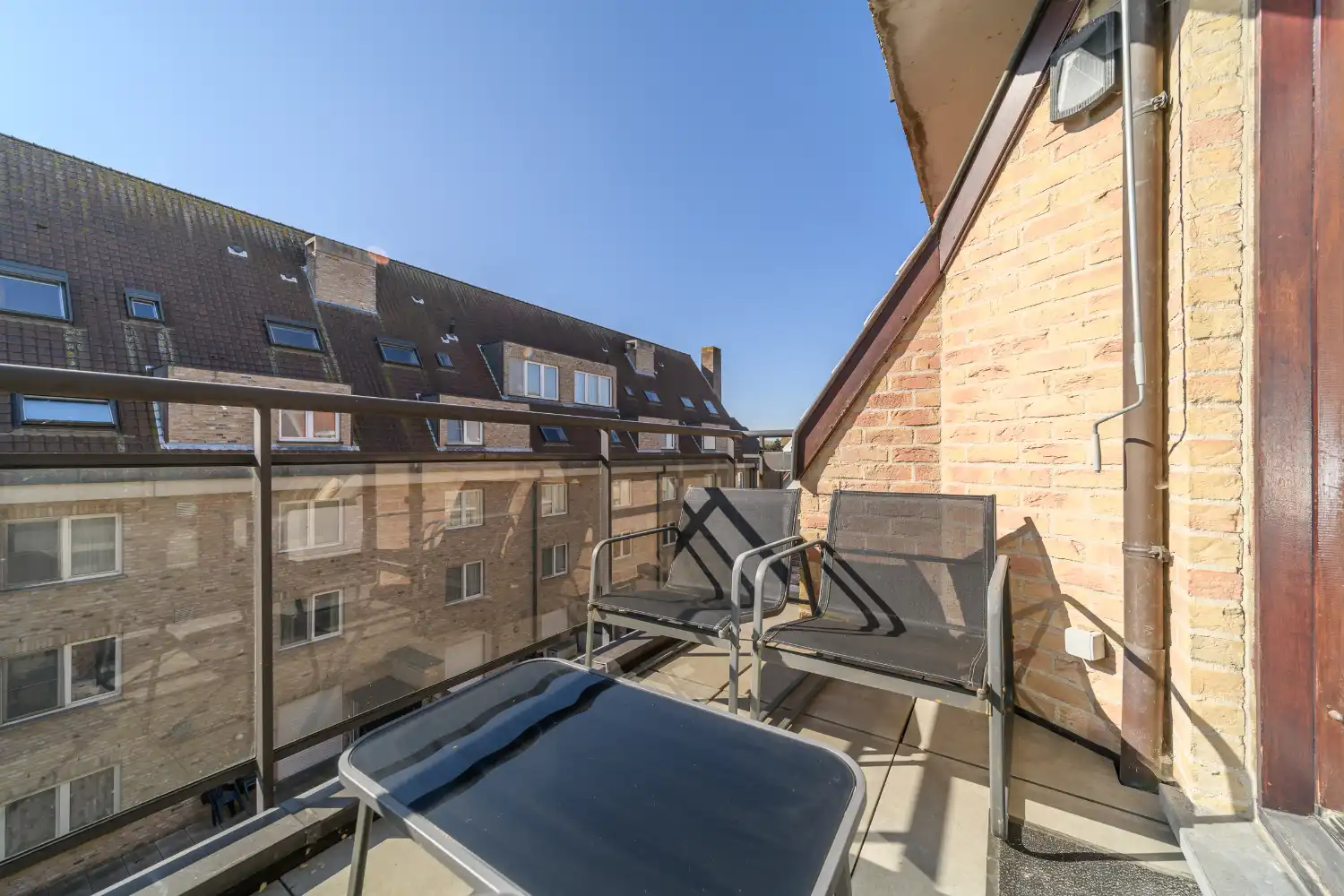 Prachtig gerenoveerd 2 slpk- appartement in centrum Koksijde foto 9